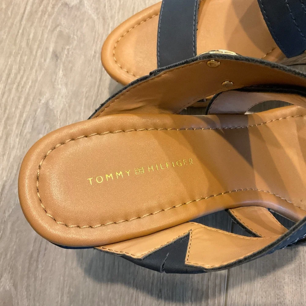TOMMY HILFIGER Hilfiger Sandal Blue Slip On Size 9.5 NWOT - Picture 5 of 10